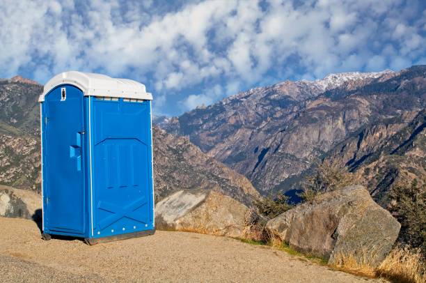 Portable Toilet Options We Offer in Dysart, IA